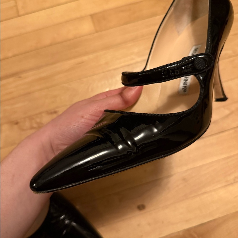 Manolo Blahnik Campari Black Patent Leather Heels Mary Jane Strap Classic 39.5 - Picture 12 of 15